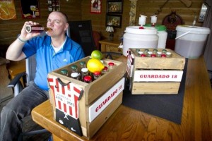 El mexicano Andr&eacute;s Guardado tiene su propia cerveza en Holanda