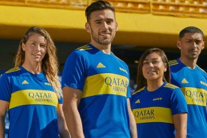 Boca Juniors present&oacute; su nueva camiseta titular inspirada en el Metropolitano 1981