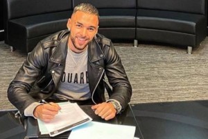 Florent Indalecio, de alba&ntilde;il a un equipo de la Premier League