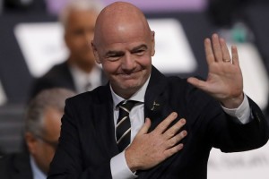 Infantino apuesta por una Liga y un Mundial de Clubes femenino