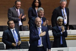 Infantino quiere 40 pa&iacute;ses en un Mundial y m&aacute;s tecnolog&iacute;a en el f&uacute;tbol