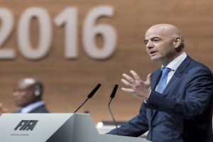 Infantino asegura que el f&uacute;tbol femenino ser&aacute; prioritario