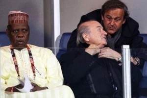 La historia del ex basquetbolista y corredor que hoy es presidente interino de la FIFA