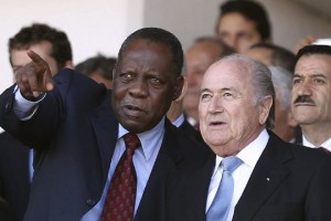 La FIFA acord&oacute; que las elecciones se mantengan para el 26 de febrero