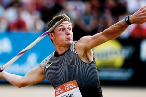 Finlandia ofrece una isla de regalo para quien logre superar el récord de distancia en lanzamiento de jabalina