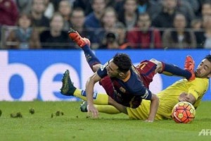 La madre de un jugador del Villarreal le respondi&oacute; a un hincha que insult&oacute; a su hijo en Twitter