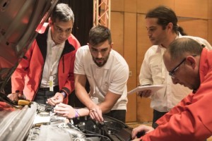 Citro&euml;n postventa puso a competir a sus t&eacute;cnicos y recepcionistas en la Croisi&egrave;re du Chevron