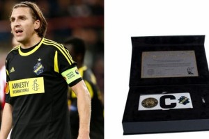 Hinchas de un equipo sueco pueden comprar el ADN de uno de sus futbolistas