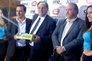 Joma vestir&aacute; al Bol&iacute;var