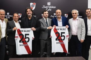 Juan Valdez se convirtió en nuevo patrocinador de River Plate: ¿De qué trata el acuerdo?