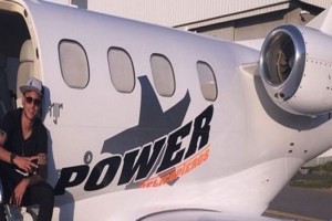 La Justicia brasilera podr&iacute;a embargarle a Neymar un jet y un yate