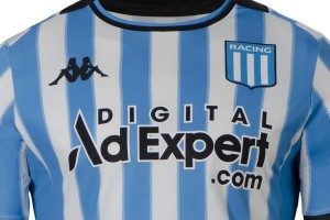 Kappa lanz&oacute; la nueva camiseta de Racing