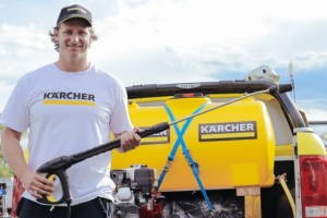 David Nalbandian lav&oacute; los autos del Dakar