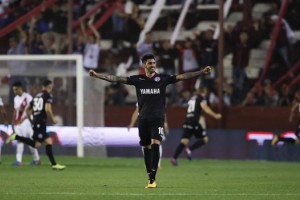 Las marcas que apostaron por Lan&uacute;s para la Superliga y que ahora quedaron a un paso del Mundial de Clubes