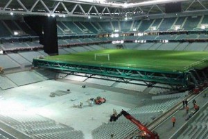 ¿Copa Davis y Ligue 1 en el mismo estadio al mismo tiempo? la cancha retráctil del Pierre-Mauroy