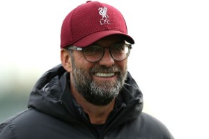 El Liverpool jugar&aacute; dos competencias en 24 horas y con dos equipos distintos