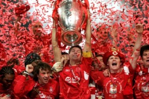 El último campeón de la Champions League que su camiseta no era adidas o Nike