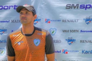 Un arquero brasilero no puede atajar los s&aacute;bados por su religi&oacute;n