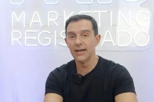 Luis Britos, Gerente de Fútbol de Atomik: "Con los dirigentes de Independiente todo más que bien"