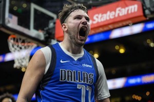 Luka Doncic  hizo historia en el triunfo de los Dallas Mavericks