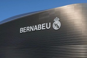 ¿Por qué el Madrid decidió eliminar el “Santiago” del Bernabéu?