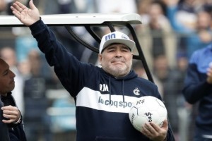 El plan de Maradona para ayudar a sobrellevar la crisis del coronavirus