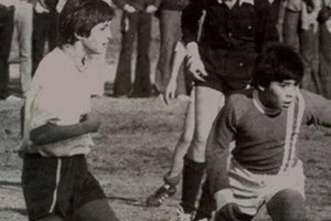  El d&iacute;a que Maradona y Marcelo Tinelli compartieron cancha
