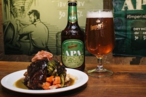 Cerveza Imperial est&aacute; de estreno, la protagonista: La nueva APA