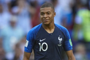 La acci&oacute;n solidaria de Mbapp&eacute; en el Mundial de Rusia 2018