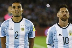 El Mercado Central de Buenos Aires brome&oacute; con la convocatoria argentina en su cuenta de Twitter