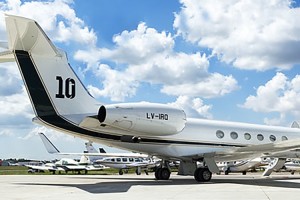 Los lujos y detalles del avi&oacute;n de Lionel Messi