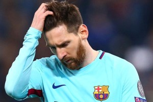 Un Messi cr&iacute;tico con la dirigencia del Barcelona anunci&oacute; que se bajar&aacute;n el sueldo 