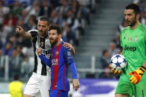 Bonucci quiso la camiseta de Messi en pleno partido y Chiellini lo rega&ntilde;&oacute;