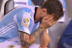 Le apost&oacute; al llanto de Messi y gan&oacute; miles de pesos