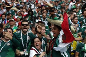 La Federaci&oacute;n mexicana de f&uacute;tbol fue multada por cantos racistas de su afici&oacute;n