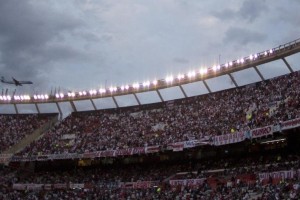 River hizo una inversi&oacute;n millonaria para su nuevo sistema lum&iacute;nico, &iquest;c&oacute;mo funciona?