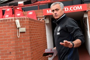 Jos&eacute; Mourinho limit&oacute; las redes sociales en el Manchester United