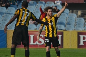 Nahitan N&aacute;ndez le dedic&oacute; una emotiva carta a los hinchas de Pe&ntilde;arol