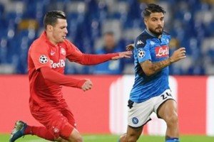 N&aacute;poli en llamas: el presidente multa con el 5% del sueldo a los jugadores amotinados