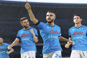 El Napoli estar&aacute; solamente en el PES 2022