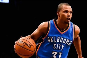 Ins&oacute;lito: detienen a un ex jugador de la NBA por portar un arsenal de armas en su veh&iacute;culo