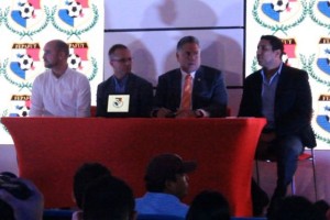 La Selecci&oacute;n de Panam&aacute; vestir&aacute; New Balance