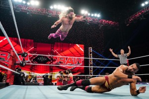 Netflix adquirió los derechos de la WWE y amplió su gama de deportes