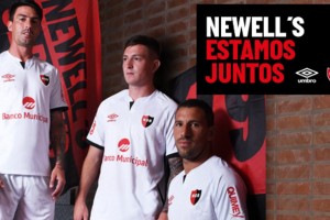 Newell&acute;s present&oacute; su camiseta alternativa