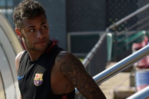 El FC Barcelona fren&oacute; todas sus negociaciones hasta definir el futuro de Neymar Jr.
