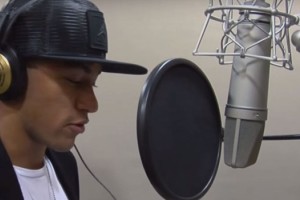 Neymar, junto a otros artistas, present&oacute; su canci&oacute;n ben&eacute;fica