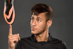 Neymar recauda 14 millones de euros al a&ntilde;o por patrocinios