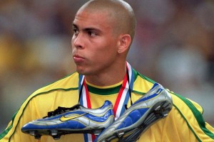 Nike y el "fenómeno" Ronaldo tienen el acuerdo más largo del fútbol 