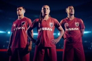 Nissan da a conocer a sus nuevos Embajadores Mundiales de F&uacute;tbol