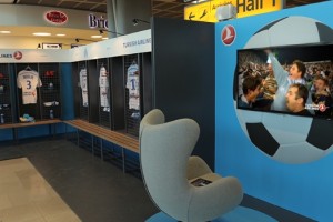 Turkish Airlines convirti&oacute; al Aeropuerto de Marsella en el vestuario del Olympique
